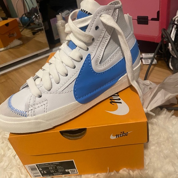 Nike blazer blue swoosh size 7.5 - Picture 7 of 7